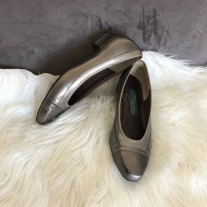 Vintage Naturalizer elegant heels